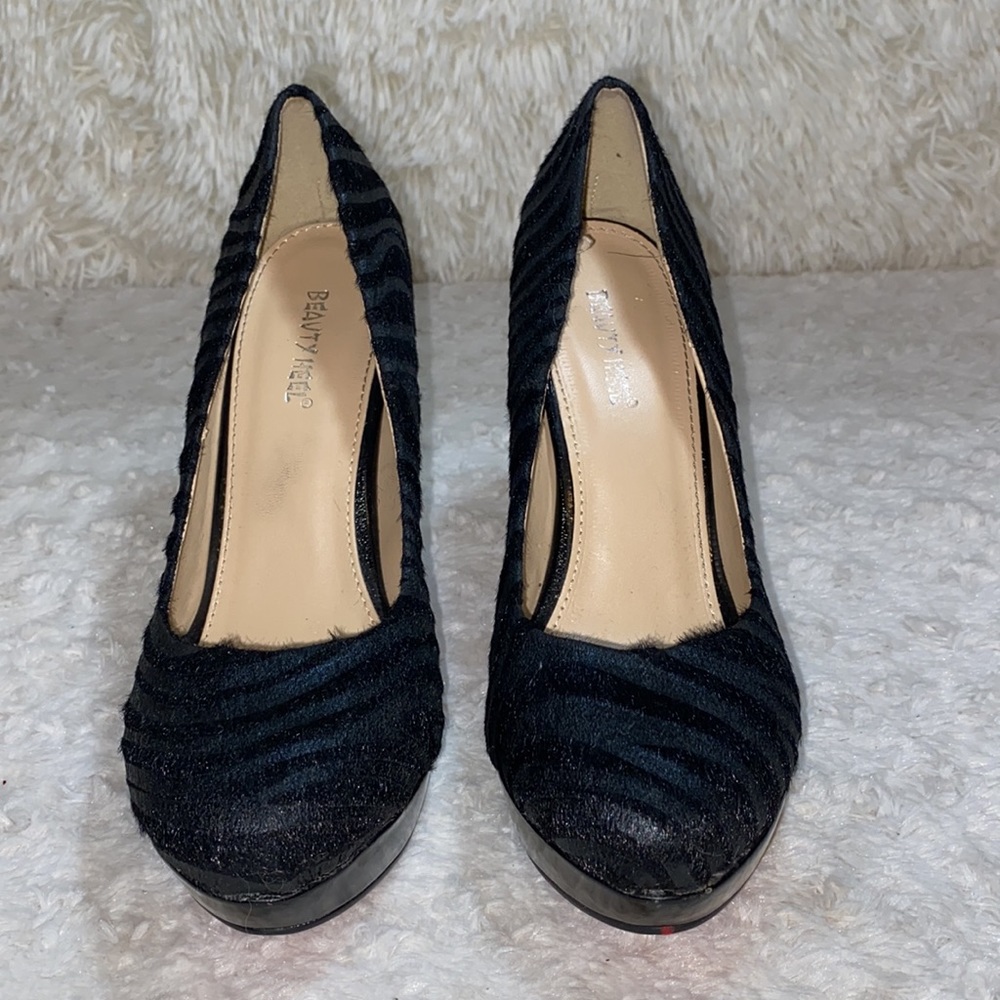 Woman heels - Picture 2 of 5